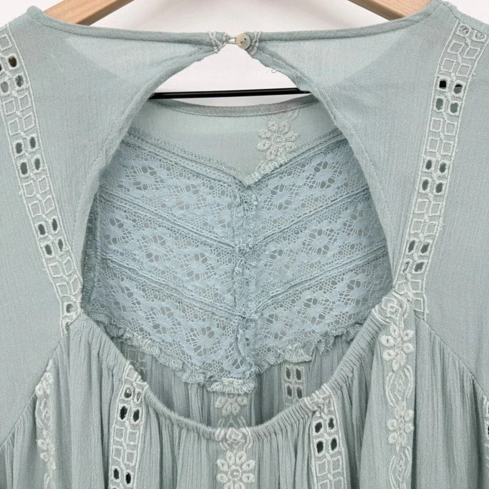 Free People Embroidered Lace Crochet Tiered Tunic Size XS Boho Peasant Oversized